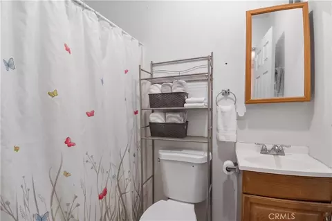 Bath - 1132 Calhoun, Redlands, CA 92374 photo 4 of 4