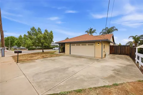 13240 Olive Tree Ln, Poway, CA 92064