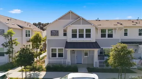 2378 Channel Dr #105, Ventura, CA 93003