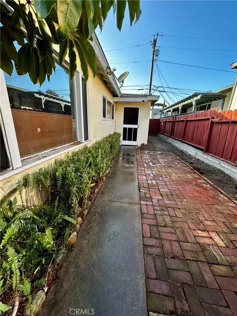 103 E Mariposa, San Clemente, CA 92672 photo 3