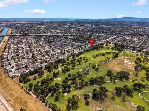 View/Area - 6953 E Stearns St, Long Beach, CA 90815 photo 4 of 8