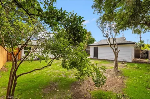 Exterior - 6953 E Stearns St, Long Beach, CA 90815 photo 15 of 17