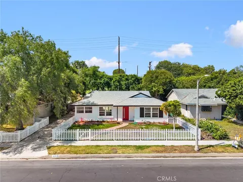 Exterior - 6953 E Stearns St, Long Beach, CA 90815 photo 16 of 17