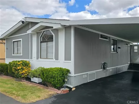 32900 Riverside Dr #94, Lake Elsinore, CA 92530