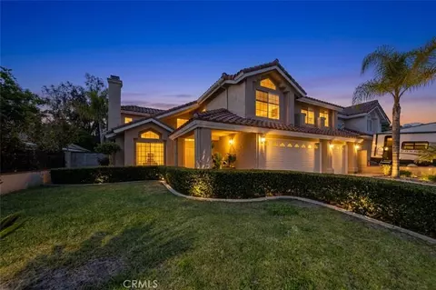 Exterior - 30030 Corte Cantera, Temecula, CA 92591 photo 4 of 7