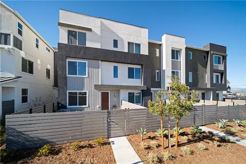 27314 Bear Creek Ln, Valencia, CA 91381