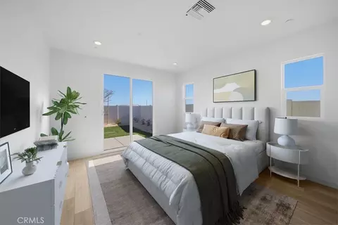 Bedroom - 3329 E Avenue J-4, Lancaster, CA 93535 photo 1 of 7