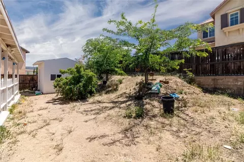 Exterior - 10156 Marissa Ct, Hesperia, CA 92345 photo 4 of 9