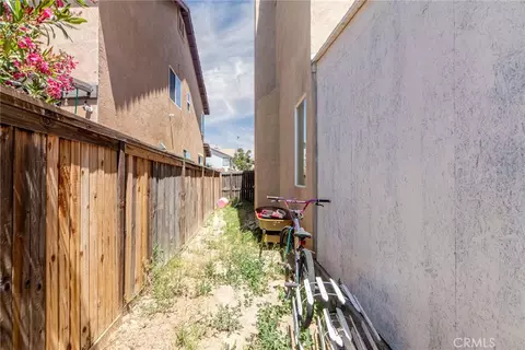 Exterior - 10156 Marissa Ct, Hesperia, CA 92345 photo 8 of 9