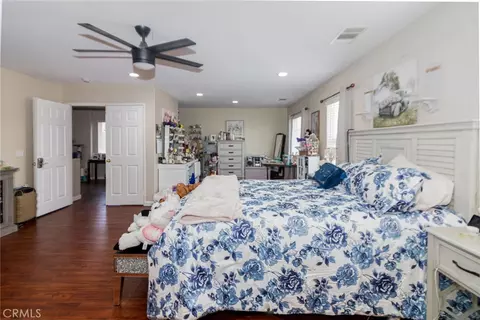 Bedroom - 10156 Marissa Ct, Hesperia, CA 92345 photo 3 of 4