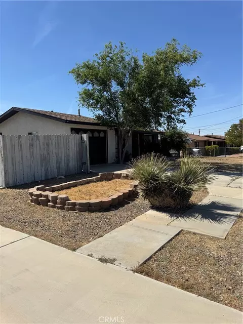 Exterior - 11968 Bornite, Hesperia, CA 92345 photo 3 of 11