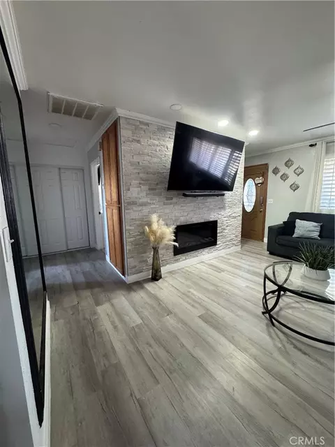Entry Way - 11968 Bornite, Hesperia, CA 92345 photo 1 of 1