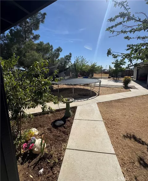 Exterior - 11968 Bornite, Hesperia, CA 92345 photo 7 of 11