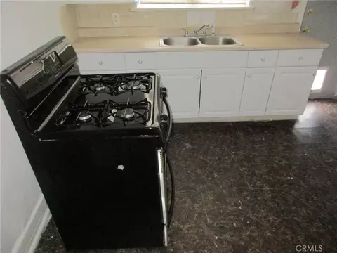 Kitchen - 3076 Lemon, Riverside, CA 92501 photo 1 of 3