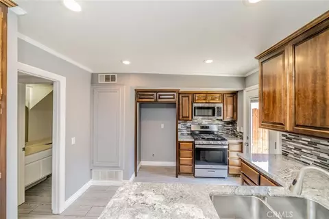 Kitchen - 1436 N Elderberry, Ontario, CA 91762 photo 2 of 2