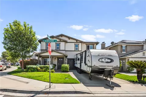 7925 Hemingway Ct, Fontana, CA 92336