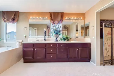 Bath - 2967 Mangular, Corona, CA 92882 photo 1 of 5