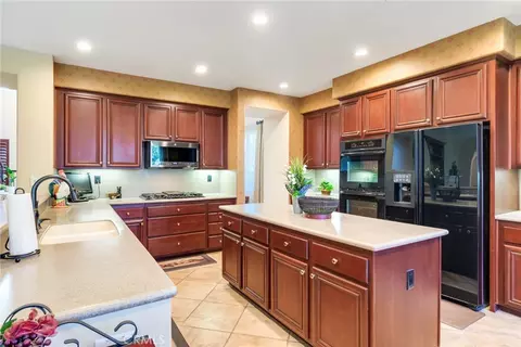 Kitchen - 2967 Mangular, Corona, CA 92882 photo 1 of 5