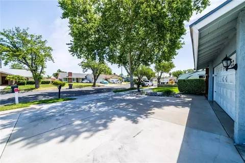 Exterior - 4040 Penrod, Riverside, CA 92505 photo 5 of 9