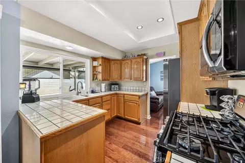 Kitchen - 4040 Penrod, Riverside, CA 92505 photo 1 of 1