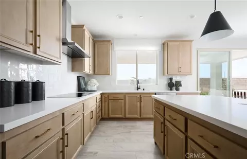 1324 Aberdeen Way, Perris, CA 92571 photo 2
