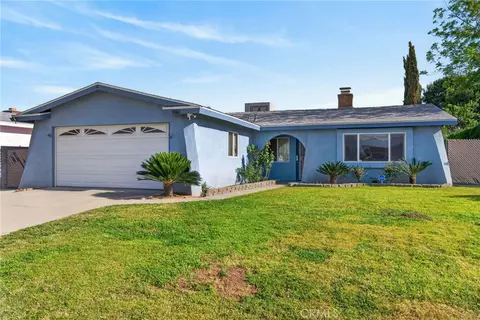 22155 De Berry St, Grand Terrace, CA 92324