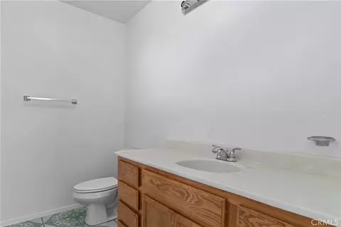 Bath - 217 E 5th St, Perris, CA 92570 photo 2 of 4