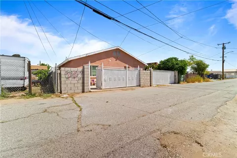 Other - 217 E 5th St, Perris, CA 92570 photo 7 of 11
