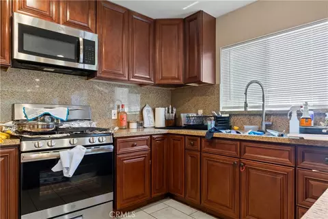 Kitchen - 217 E 5th St, Perris, CA 92570 photo 4 of 6