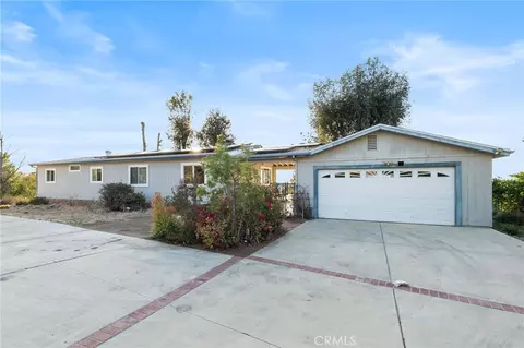 20204 Lakeridge, Perris, CA 92570 photo 6