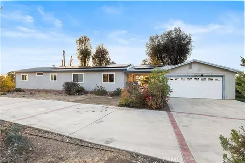 20204 Lakeridge, Perris, CA 92570 photo 5