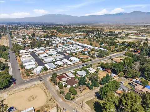 View/Area - 1202 Amethyst St, Mentone, CA 92359 photo 3 of 3
