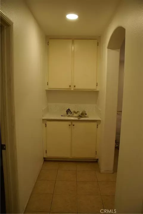 Entry Way - 2338 Willowbrook Ln, Perris, CA 92571 photo 2 of 2