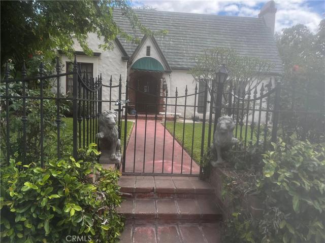 4579 University, Riverside, CA 92501