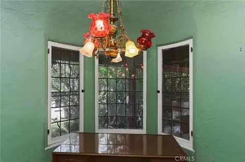 Dining - 4579 University, Riverside, CA 92501 photo 1 of 1