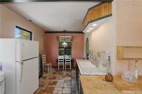 4579 University, Riverside, CA 92501 photo 26