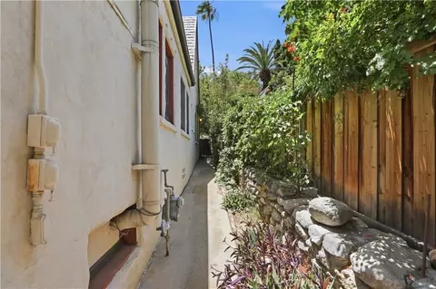 Exterior - 4579 University, Riverside, CA 92501 photo 8 of 14