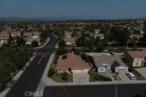 View/Area - 42585 Devant Cir, Temecula, CA 92592 photo 2 of 8