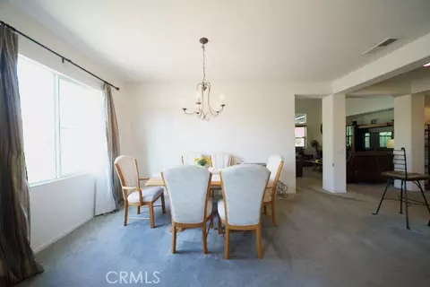 Dining - 42585 Devant Cir, Temecula, CA 92592 photo 2 of 2