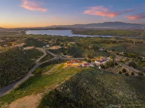 0 Lakemont Ct, Lake Mathews, CA 92570