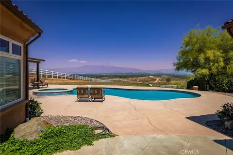 Exterior - 9609 Equestrian Dr, Riverside, CA 92503 photo 3 of 7