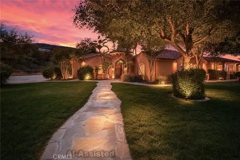 9609 Equestrian Dr, Riverside, CA 92503