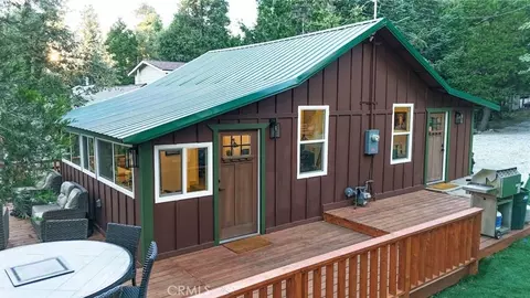 25881 Sunset, Twin Peaks, CA 92391