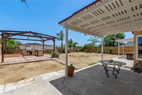 Exterior - 33732 Great Fls, Wildomar, CA 92595 photo 6 of 9