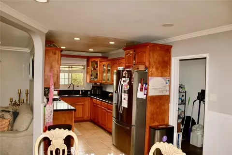 Kitchen - 9081 Tangelo, Fontana, CA 92335 photo 2 of 2