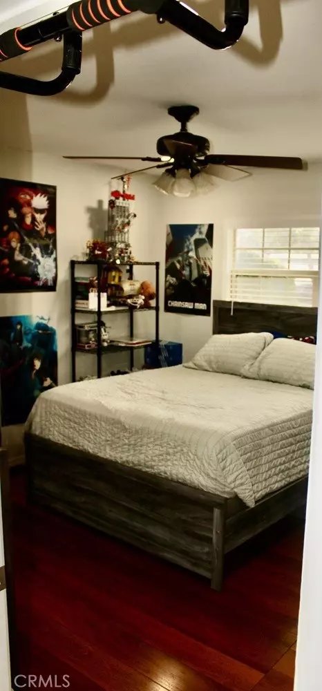 Bedroom - 9081 Tangelo, Fontana, CA 92335 photo 2 of 3