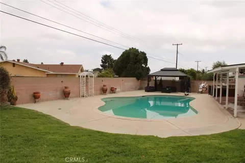 Exterior - 9081 Tangelo, Fontana, CA 92335 photo 2 of 5