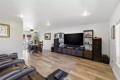 11246 Coolwater Dr, Riverside, CA 92505 photo 5