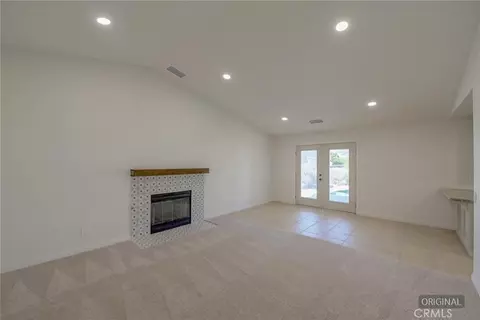 Living - 13934 Okesa, Apple Valley, CA 92307 photo 5 of 5