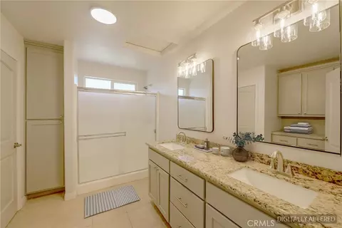 Bath - 13934 Okesa, Apple Valley, CA 92307 photo 2 of 3